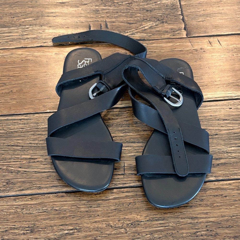 Franco Sarto Black Leather Strappy Buckle Sandals